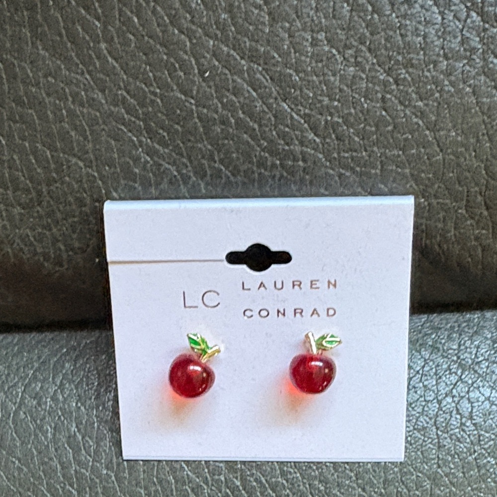 Lauren Conrad cute Apple earrings
